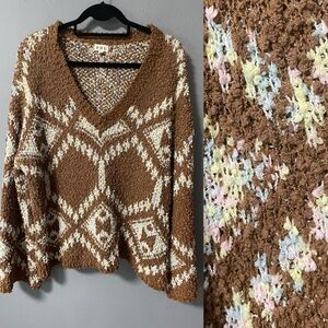 NWOT POL Popcorn Chenille V-Neck Oversized Brown and Pastels Sweater. Size Small